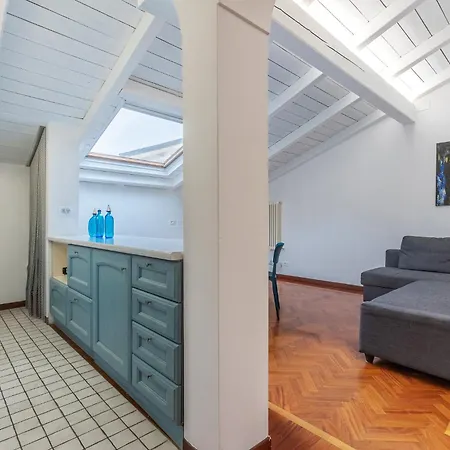 Apartamento Pratello Elegante E Raffinata Mansarda *